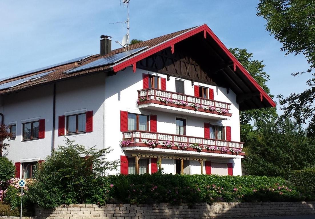 Ferienwohnungen Maderhof Римстинг Екстериор снимка